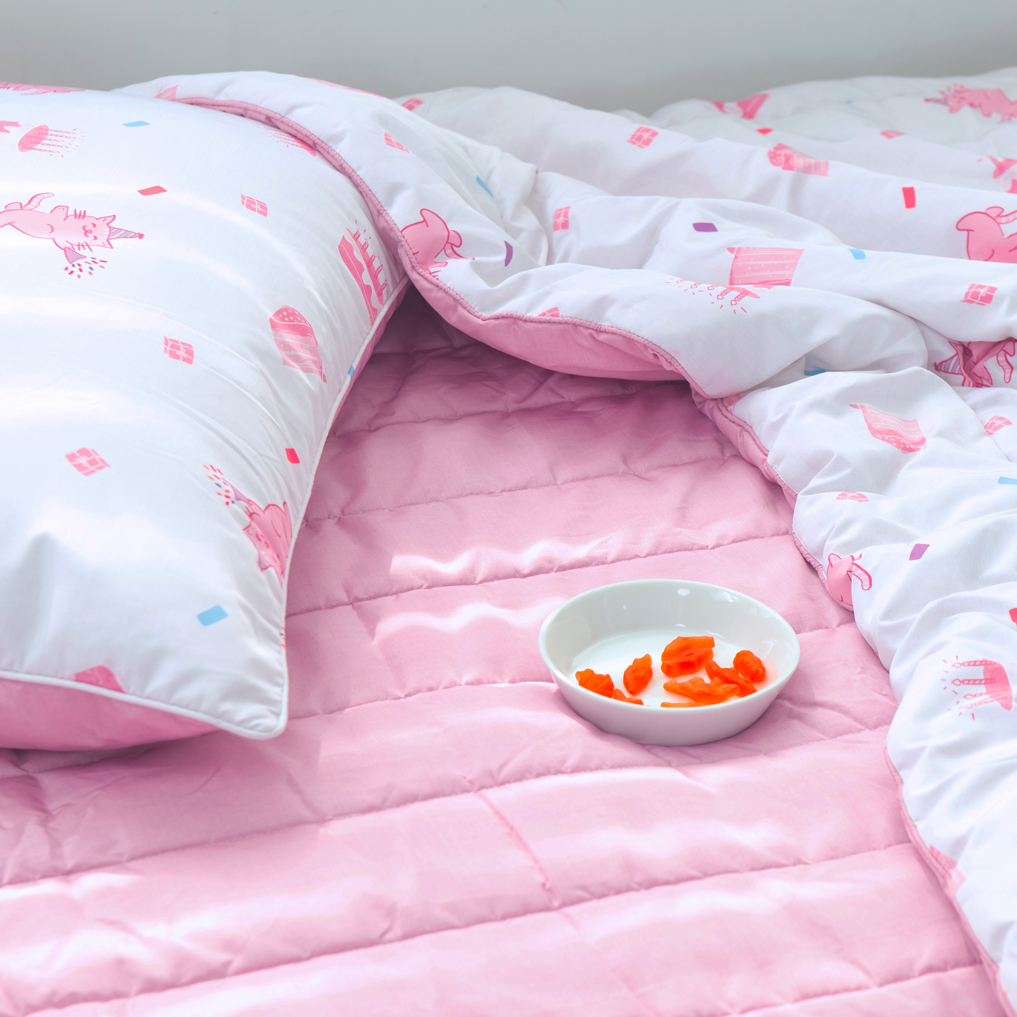 Cat's Birthday Bedding Set (SS)